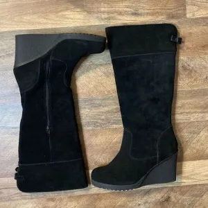 New Bjornal Lyndell Suede Wedge Boots