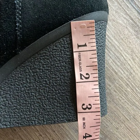 New Bjornal Lyndell Suede Wedge Boots