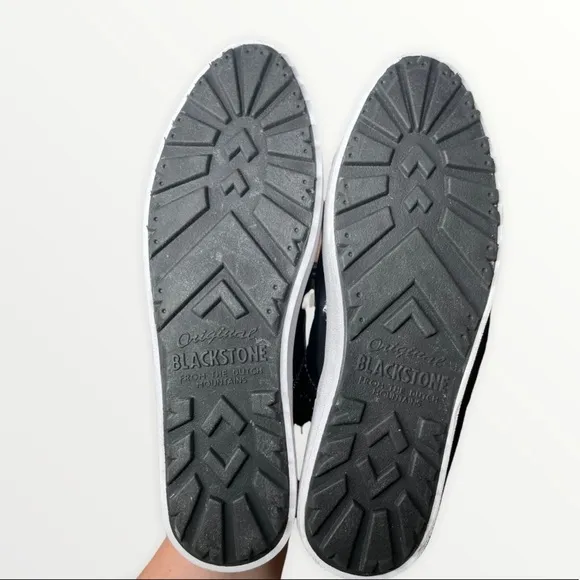 NEW BLACKSTONE NL41 Black Patent Leather Sneaker, Size 37/Size 6.5