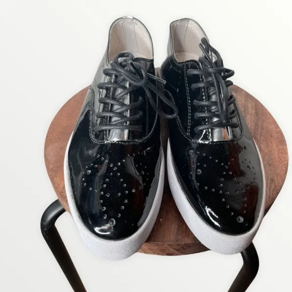 NEW BLACKSTONE NL41 Black Patent Leather Sneaker, Size 37/Size 6.5