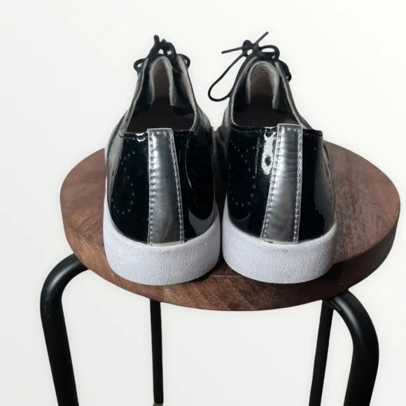 NEW BLACKSTONE NL41 Black Patent Leather Sneaker, Size 37/Size 6.5
