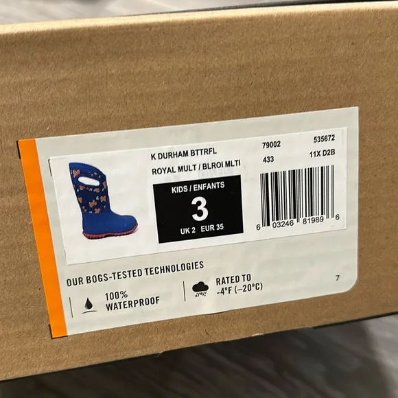 NEW Bogs waterproof boots