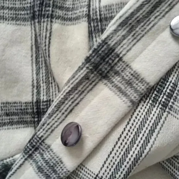 New Boho Chic Oversized Plaid Flannel Button Up Shacket Jacket Shirt Black White