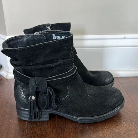 NEW BORN Kenya Black Distressed Fringe Moto heel ankle boots women size 6