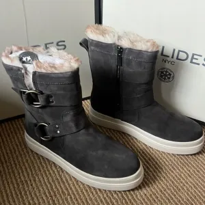 NEW- J/slides faux fur waterproof boots tan suede 8.5