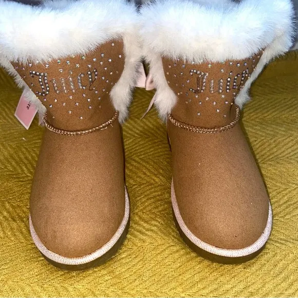 NEW Juicy Couture Toddler Girls Boots With Bling and Faux Fur Size 8 ~