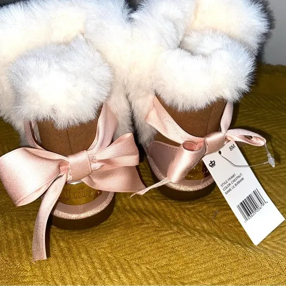 NEW Juicy Couture Toddler Girls Boots With Bling and Faux Fur Size 8 ~