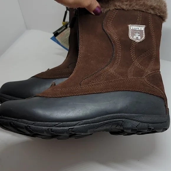 New Kamik Waterproof Thinsulate Brown Boots 9 (Run small 7.5)
