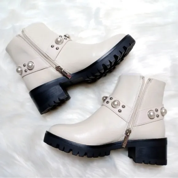 New Karl Lagerfeld PARIS Pixie Embellished Moto boots