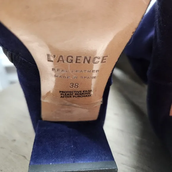 NEW L'agence Jeanne Blue Suede Ankle boots 8