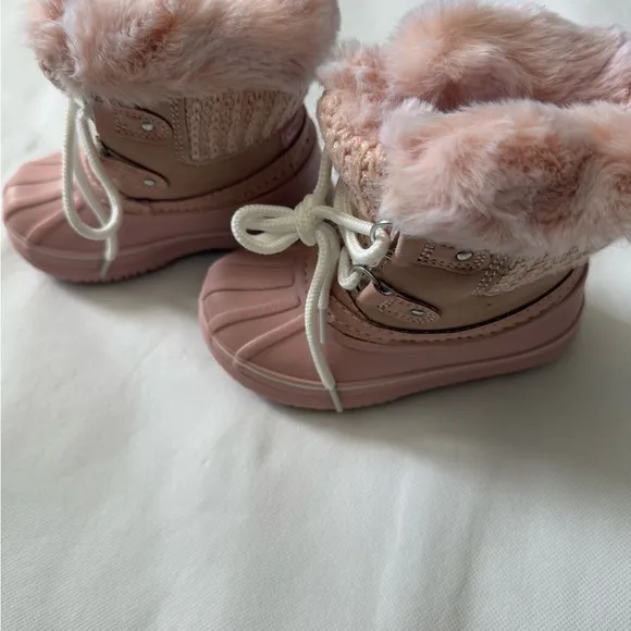 New London Fog Blush Pink Fur-Lined Boots