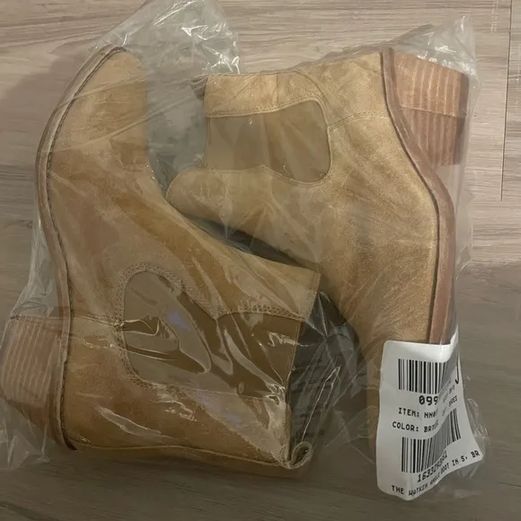NEW Madewell The Watkin Ankle Boot NN023