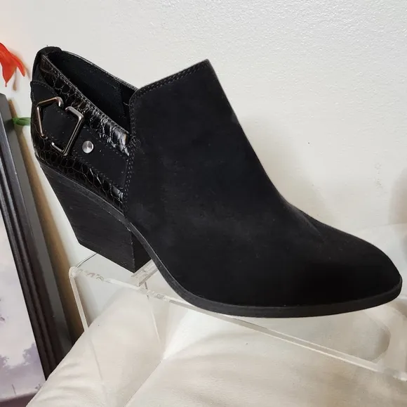NEW Michael by Michael Shannon Faux Suede Black Boots Lulie Ankle Bootie Western