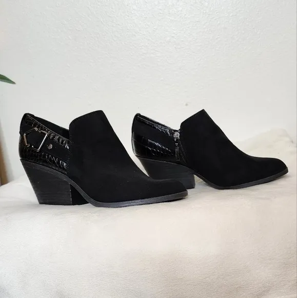 NEW Michael by Michael Shannon Faux Suede Black Boots Lulie Ankle Bootie Western