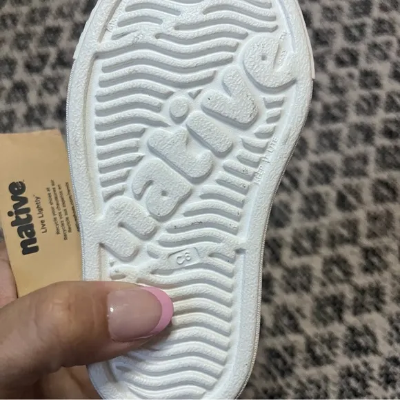 New Native Shoes Jefferson Water Friendly Slip-Ons in Shark Grid Size 6C