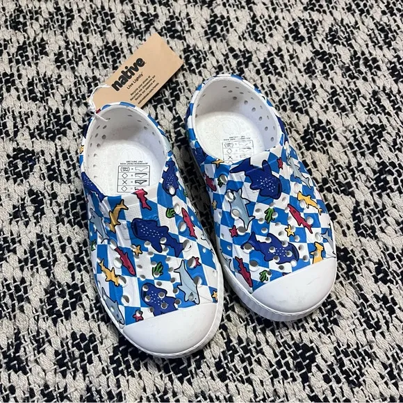 New Native Shoes Jefferson Water Friendly Slip-Ons in Shark Grid Size 6C