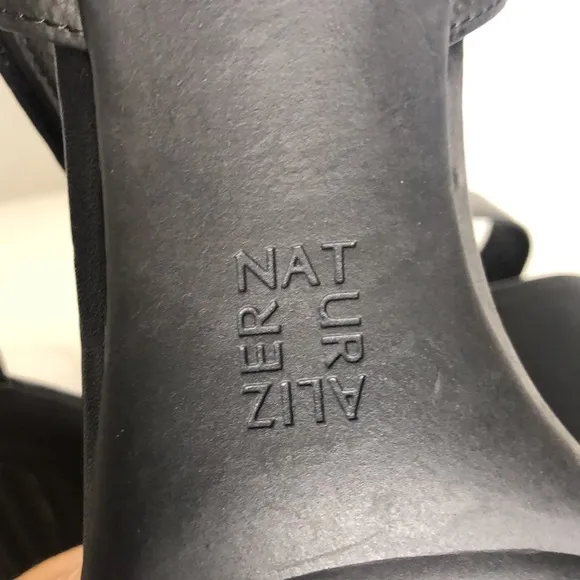 New NATURALIZER GenN Trace Women Size 10 Black Leather Ankle Strap Dress Sandals