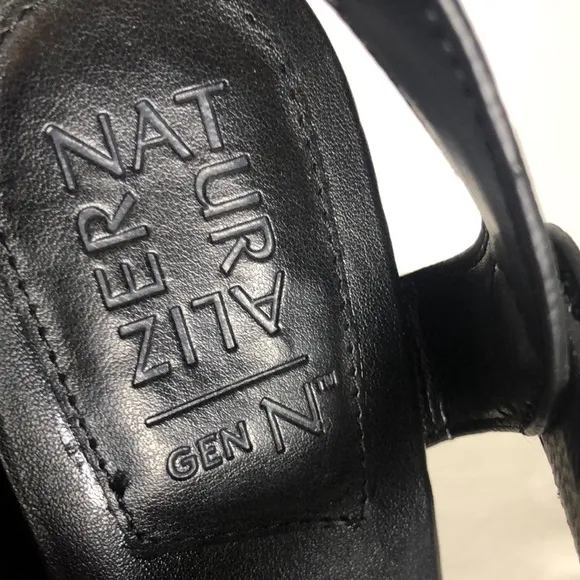 New NATURALIZER GenN Trace Women Size 10 Black Leather Ankle Strap Dress Sandals
