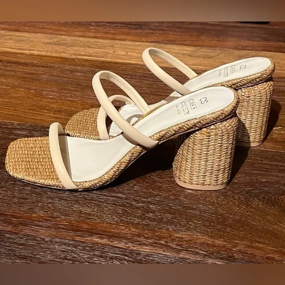 NEW Oasis Society Raffia Strappy Heeled Slip On Square Toe Sandals Beige