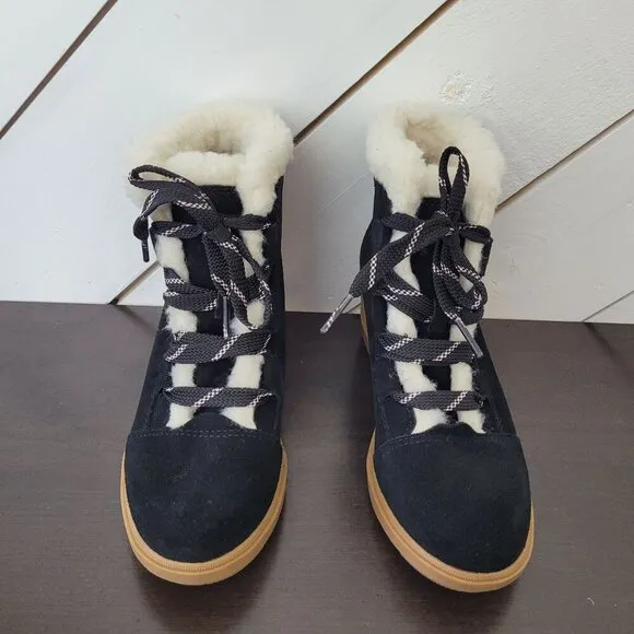 NEW Sorel Evie II Cozy Womens 9 Waterproof Wedge Boots Suede, Faux Fur Lining