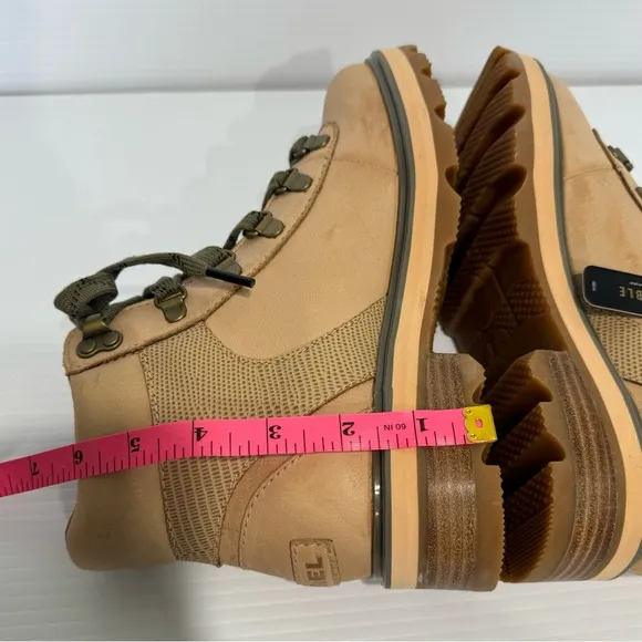 New Sorel Lennox Tan Suede Waterproof Hiker Boots Size 6