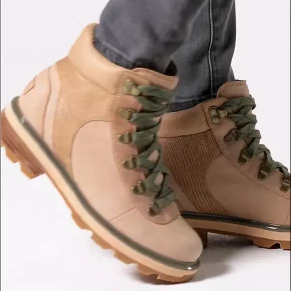 New Sorel Lennox Tan Suede Waterproof Hiker Boots Size 6