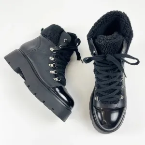 NEW Steve Madden Reyen Boots Womens 8M Black Leather Faux Fur