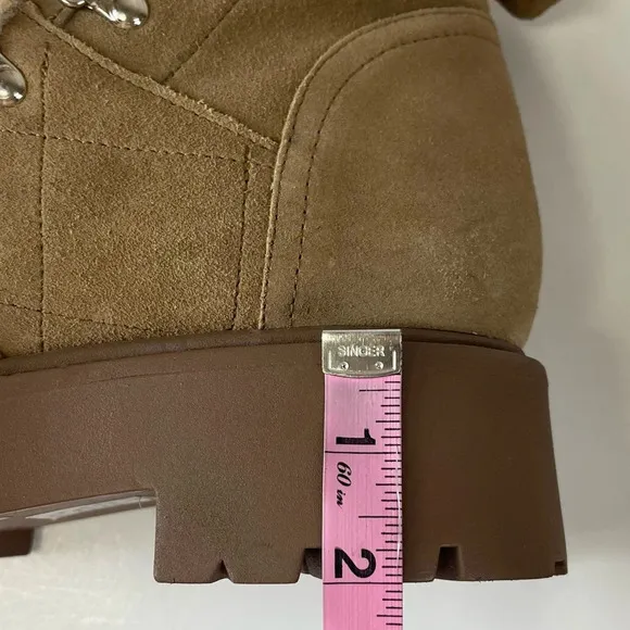 NEW Steve Madden Reyen Boots Womens 9M Oatmeal Beige Leather Faux Fur