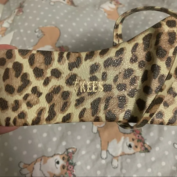 New Tkees x Madewell Gemma leather leopard print sandals Size 7