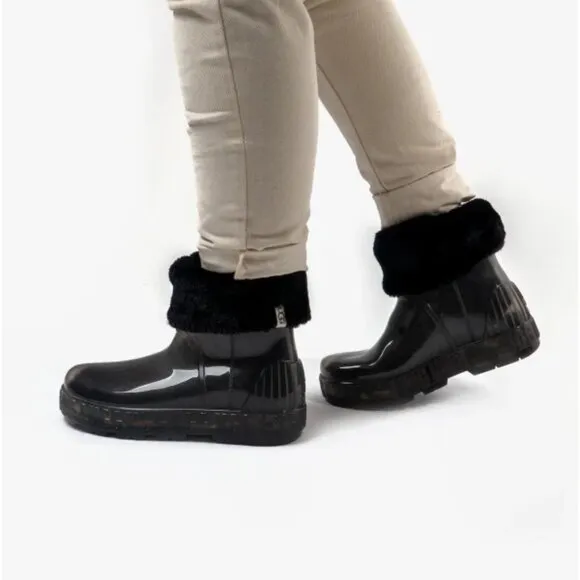 new UGG Clear Rain Boots removable lining sock Branded Platform Drizlita
