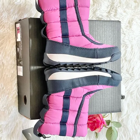 New w/tag SOREL LITTLE KIDS WHITNEY 2 PUFFY MID WP BOOTS. bright lavender &amp; navy