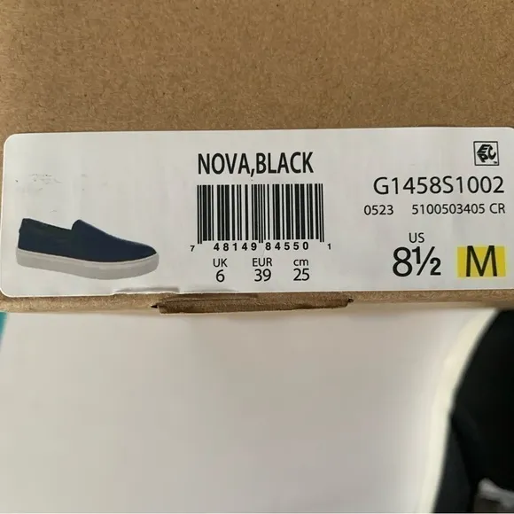 NIB. DR. SCHOLL’S Nova Slip On Shoes