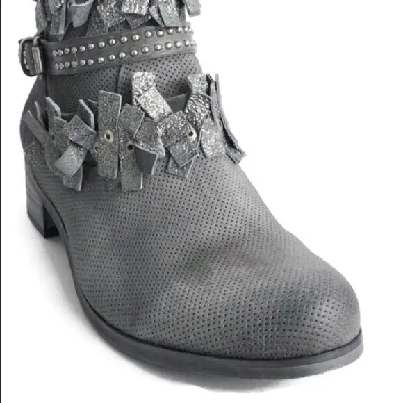 NIB Italian Leather Ankle Boots OVYE by Cristina Lucchi Size 40 (9.5-10)
