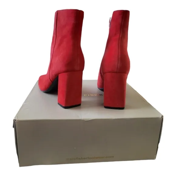 NIB Marc Fisher Nebula red suede boots