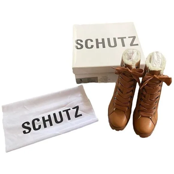 NIB Schutz Zhara Winter Leather Heeled Booties With Faux Fur Lining Size 8.5