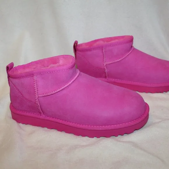 NIB‎ UGG ULTRA MINI SUEDE SHEARLING LINED ANKLE BOOTS CARNATION PINK
