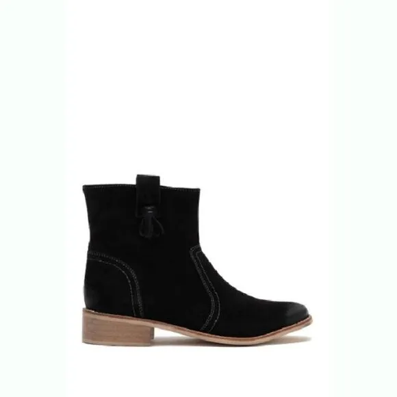 NIB Crevo Linley Black Suede Distressed Booties