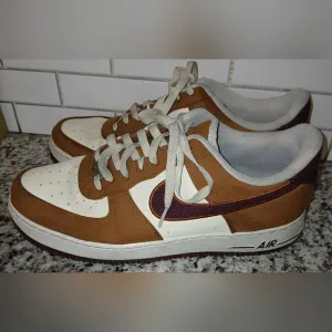 Nike Air Force 1 '07 LV8 1 Low Notebook Doodle Light British Tan FQ8713-200 11.5