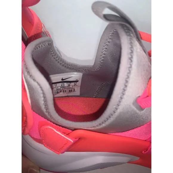 Nike Air Huarache City Low Women's Sneakers Size 7 Atmosphere Grey/Hot P…