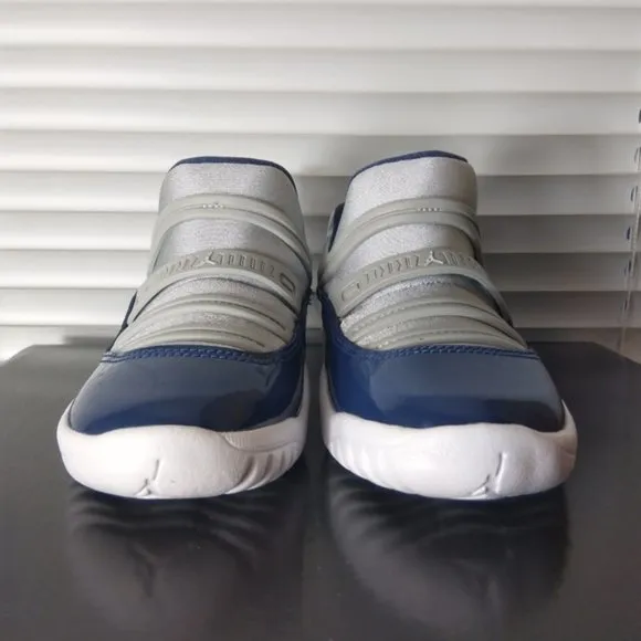 Nike Air Jordan 11 Retro Kids Sneakers Shoes NEW