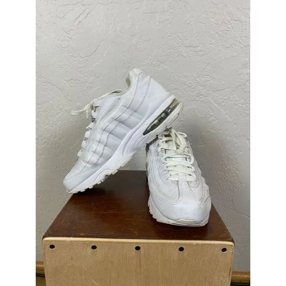 Nike Air Max 95 Kids Athletic Sneakers Triple White Running Shoes