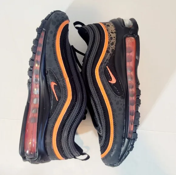 NIKE Air Max 97's