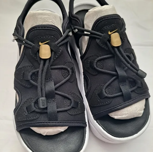 Nike Air Max KokoBlack Sandals Comfortable Chunky Size 7