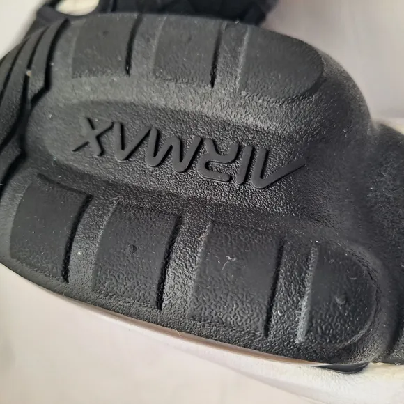 Nike Air Max KokoBlack Sandals Comfortable Chunky Size 7