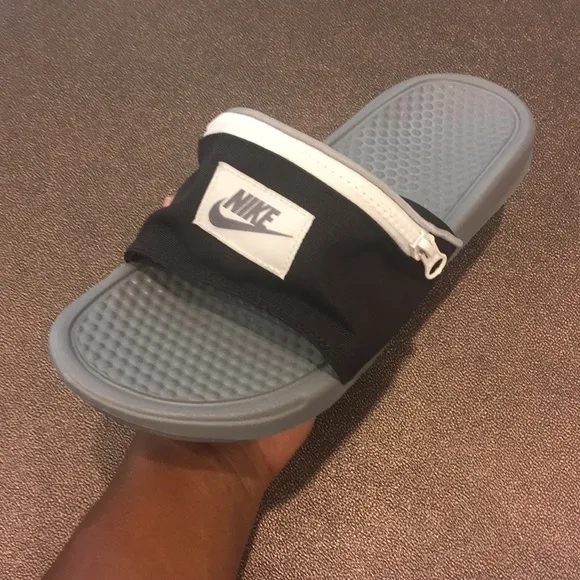 NIKE BENASSI JDI FANNY PACK SLIDES