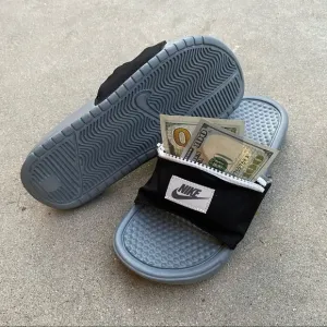 NIKE BENASSI JDI FANNY PACK SLIDES