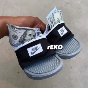 NIKE BENASSI JDI FANNYPACK ZIPPER SLIDES BLACK GREY WHITE ONE