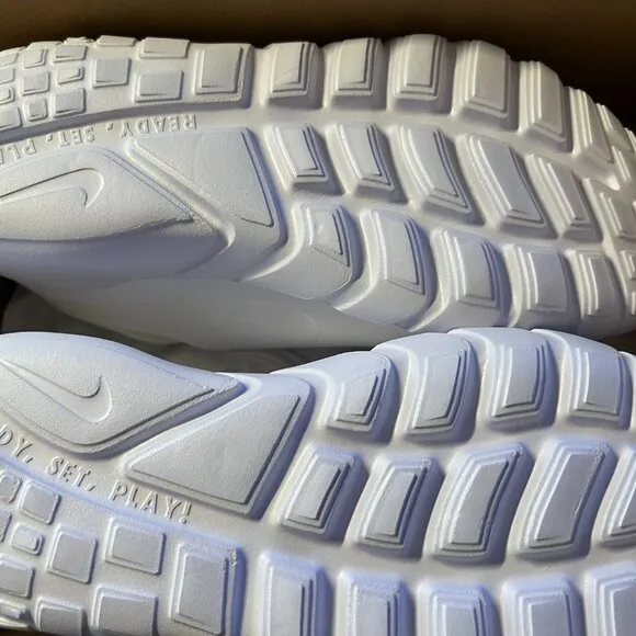 Nike Flex Runner 2 GS Triple White NIB 7Y