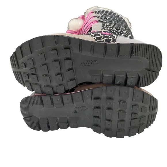 NIKE HI 3 TALL SNEAKER BOOTS FAUX FUR POMS IN HOT PINK, BLACK &amp; WHITE SIZE US 6