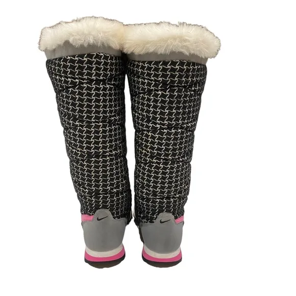 NIKE HI 3 TALL SNEAKER BOOTS FAUX FUR POMS IN HOT PINK, BLACK &amp; WHITE SIZE US 6